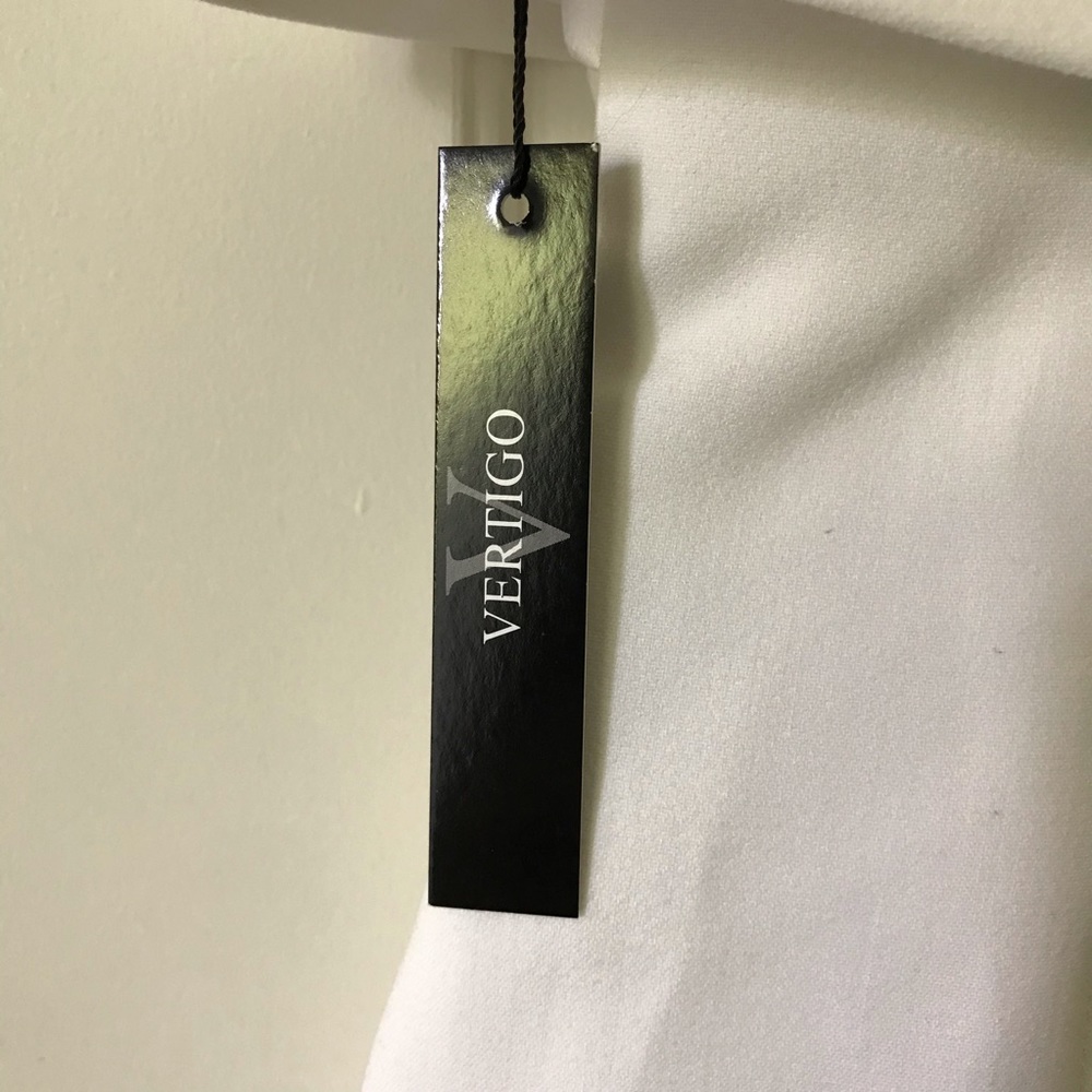 LAST CHANCE NWT Vertigo Lined Cape Vest Jacket - Picture 3 of 9